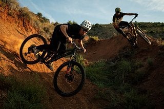 met-revo-mips-mtb-helmet-action-lifestyle-2