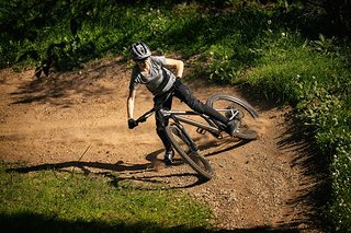 Die Französin gewann 2023 den French Downhill Cup und darf sich U15 European Champion nennen.