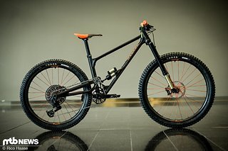Mit dem True Knuth Trailframe stellt True Bike Components ihr Trail-Bike auf der Eurobike vor, das ab Herbst erhältlich sein soll.