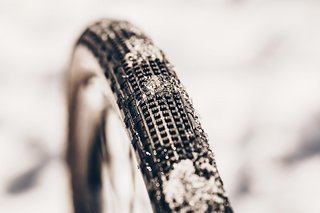 Dicke Panaracer-Schlappen - bis zu 2.2" dicke Mountainbike-Reifen sind im RAG+ machbar