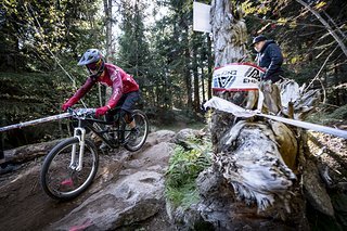 Tim Schütz gewann die Gesamtwertung der Serie in der Rides Men-Kategorie. Tim Schütz gewann die Gesamtwertung der Serie in der Rides Men-Kategorie.
