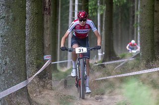 Den Sieg in der Bundesligagesamtwertung sicherte sich Tobias König mit dem vierten Rang in Winterberg.