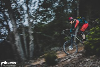 Auch bei höheren Geschwindigkeiten bleibt das Ghost SL AMR X angenehm laufruhig Auch bei höheren Geschwindigkeiten bleibt das Ghost SL AMR X angenehm laufruhig