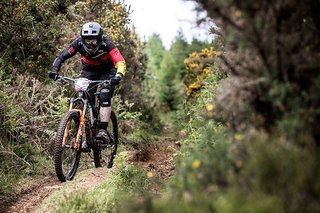 Raphaela war dieses Jahr im Radon Factory DH Team unterwegs Raphaela war dieses Jahr im Radon Factory DH Team unterwegs