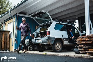 Wenn er nicht auf dem Rad sitzt, ist Texi Familienmensch durch und durch. Im vergangenen Herbst konnte Team Textor das fünfte Familienmitglied begrüßen.