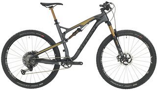 Das Stevens Jura in der Top-Ausstattung Carbon SL Das Stevens Jura in der Top-Ausstattung Carbon SL