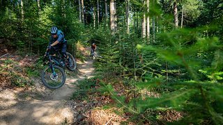 Die Vorfreude auf das Enduro2 in Davos steht! Noch sind ein paar Wochen Zeit zum gemeinsamen Heizen.