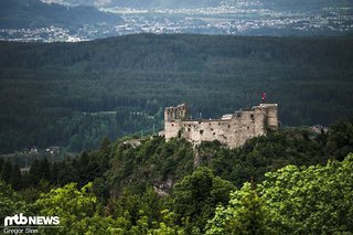 Die Burg Finkenstein sieht nicht nur beeindruckend aus, sondern wird auch immer wieder für Kulturveranstaltungen genutzt. Die Burg Finkenstein sieht nicht nur beeindruckend aus, sondern wird auch immer wieder für Kulturveranstaltungen genutzt.