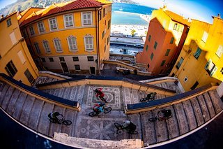 Einer der besten Momente im Leben eines Trans Provence-Teilnehmers Einer der besten Momente im Leben eines Trans Provence-Teilnehmers