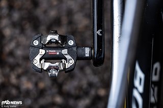 Auch bei den Pedalen wird nicht gespart