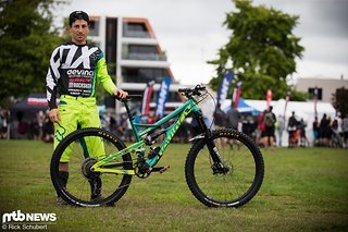 Damien Oton mit seinem Devinci Spartan