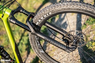 Die RockShox Pike RCT3 mit 130 mm sorgt für Kontrolle an der Front Die RockShox Pike RCT3 mit 130 mm sorgt für Kontrolle an der Front