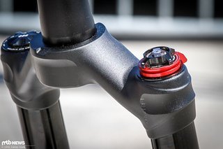 Einstellhebel für das MC2 und die Feineinstellung der Plattform Einstellhebel für das MC2 und die Feineinstellung der Plattform