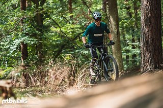 Bergauf ist das Marin Rift Zone XR auch aufgrund seines hohen Gewichts eher behäbig unterwegs Bergauf ist das Marin Rift Zone XR auch aufgrund seines hohen Gewichts eher behäbig unterwegs