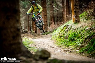 Wer sich gerne abdrückt und mit seinem Fahrrad spielt, der wird manches Mal auch stürzen