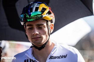 Martin Vidaurre ist ohne Frage ein großes Talent und soll wohl bei Specialized unterzeichnet haben. Martin Vidaurre ist ohne Frage ein großes Talent und soll wohl bei Specialized unterzeichnet haben.