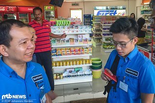 Kaum ist man aus Singapur raus, kann man Unmengen an Kaugummi kaufen. Das ist im Stadtstaat nur eingeschränkt möglich