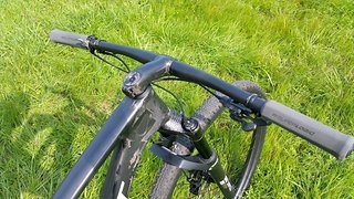 182 g wiegt die Lenkerkombi