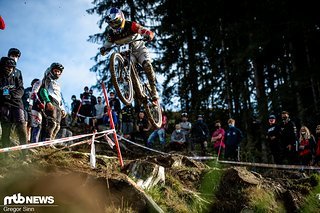 Finn Iles machte es ihm daraufhin direkt nach und liegt seinem Mentor im Nacken.