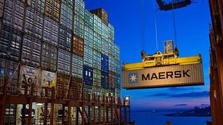 Container-Laden bei Mærsk