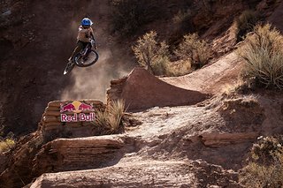 Casey Brown war vor Jahren recht erfolgreich im Downhill World Cup unterwegs.