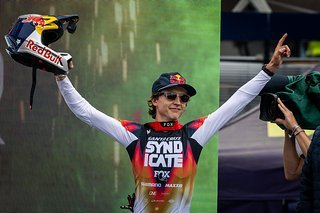 Noch vor dem Verkaufsstart war der Fox Rampage RS auf zahlreichen World Cup-Podien ganz oben auf dem Treppchen vertreten