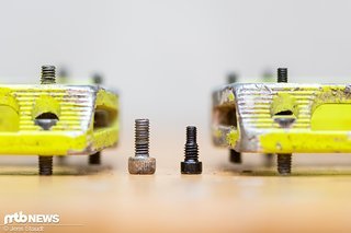 Längere M4 Pins links oder abgedrehte M4 rechts? Längere M4 Pins links oder abgedrehte M4 rechts?