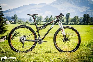 KTM Scarp - 29er Trail und Race-Fully mit 90mm Federweg KTM Scarp - 29er Trail und Race-Fully mit 90mm Federweg