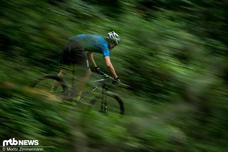 Spieglein, Spieglein an der Wand, welches ist das beste Down Country-Bike im ganzen Land?