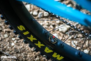 Die überarbeiteten Santa Cruz Reserve-Laufräder bieten eine gute Kombination aus Steifigkeit, Gewicht und Fahrkomfort