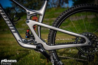Natürlich setzt auch das Spindrift auf den bekannten Pro10-Hinterbau Natürlich setzt auch das Spindrift auf den bekannten Pro10-Hinterbau