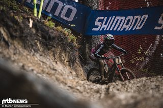 Aletha Ostgaard hat in Les Gets einmal mehr gezeigt, weshalb man bei Canyon sehr große Stücke auf sie hält.