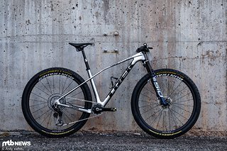 Weiter geht's in der illustren Runde mit dem brandneuen Trek Procaliber von Madigan Munro