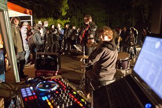 Am Ende gab’s noch eine geladene Portion Stoner Rock von Samowa auf die Ohren. Bis zum nächsten Jahr!