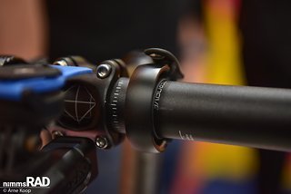 Mit überarbeitetem Federmechanismus wird die Knog jetzt 5 dB lauter als bisher. Mit überarbeitetem Federmechanismus wird die Knog jetzt 5 dB lauter als bisher.