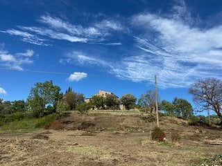 Dieser Hof soll bald ein Agriturismo werden.