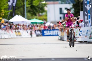 Sabine Spitz hat einen kompletten olympischen Medaillensatz in der Vitrine. Sabine Spitz hat einen kompletten olympischen Medaillensatz in der Vitrine.