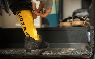 Die Yellow Socks sind offensichtlich gelb und sollen hoch geschnitten und eng anliegend sein. Die Yellow Socks sind offensichtlich gelb und sollen hoch geschnitten und eng anliegend sein.