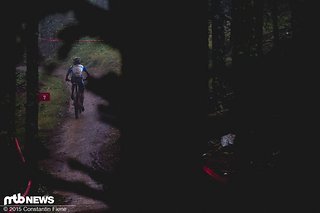 Das Wetter machte es den Damen wahrlich nicht einfach.