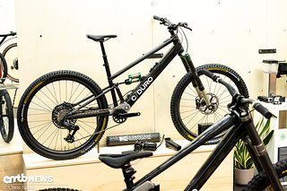C-Duro bringt seine Fertigungsmethode in den E-Bike-Bereich. C-Duro bringt seine Fertigungsmethode in den E-Bike-Bereich.