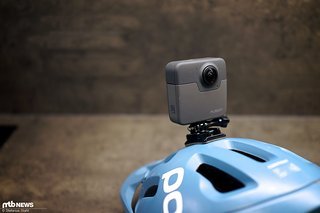 Zusätzlich zum höheren Gewicht baut die GoPro Fusion relativ hoch auf