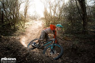 Das Cannondale Jekyll wurde komplett überarbeitet und kommt nun mit brandneuer Gemini-Dämpfertechnologie Das Cannondale Jekyll wurde komplett überarbeitet und kommt nun mit brandneuer Gemini-Dämpfertechnologie