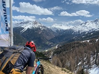 Die Bergkulisse rund um Sölden zeigt sich wenig beeindruckt von irgendwelchen Viren