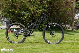 Pole Bike zeigte uns das superlange 29er Trailbike aus Finnland, das wir demnächst auch für euch testen werden