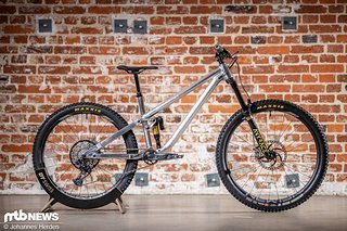 Serienproduktion für 2025 geplant: Grin One, ein Alu-Enduro mit spannendem Konzept. Serienproduktion für 2025 geplant: Grin One, ein Alu-Enduro mit spannendem Konzept.