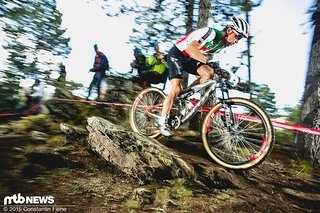 Schurter auf seinem Scott Spark in seiner speziellen WM-Lackierung.