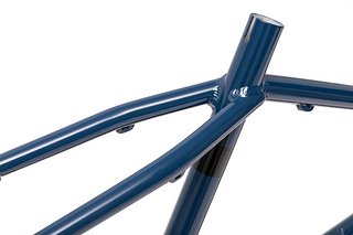 ... und ein 31,6 mm Sitzrohr machen das Trail-Hardtail voll alltagstauglich ... und ein 31,6 mm Sitzrohr machen das Trail-Hardtail voll alltagstauglich
