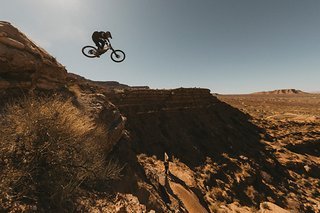 Ein absolutes Urgestein der Rampage-Geschichte: Cam Zink wird wieder einige richtig große Sprünge im Gepäck haben. Seinen kurz vorher abgesagten Start 2018 mitgezählt, ist Zink zum neunten Mal beim Freeride-Wettbewerb dabei