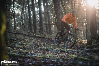 Während der ersten Ausfahrten hat sich der e*thirteen XCX Race-Laufradsatz auffällig unauffällig gezeigt Während der ersten Ausfahrten hat sich der e*thirteen XCX Race-Laufradsatz auffällig unauffällig gezeigt
