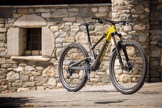 Das von uns getestete Genius 900 ST Tuned ist mehr in Richtung Abfahrt getrimmt.